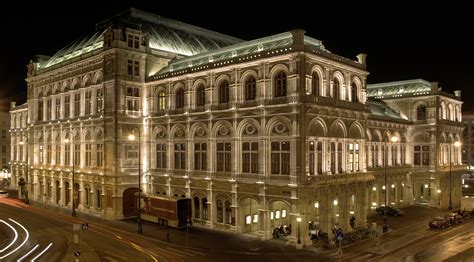 opera house vienna tour